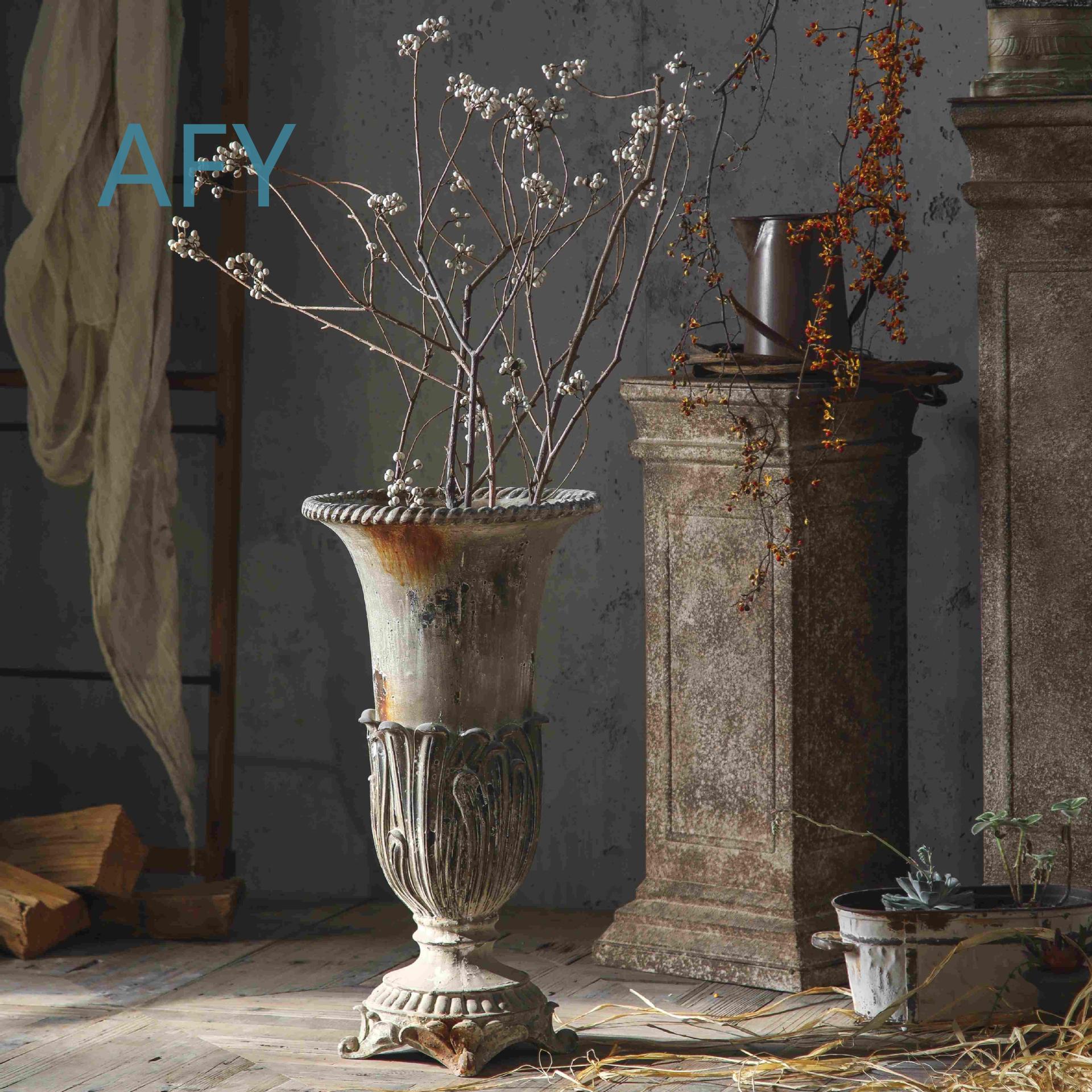 Macetero con Forma de Columna  - Gardening Tools Photo reseña y precio