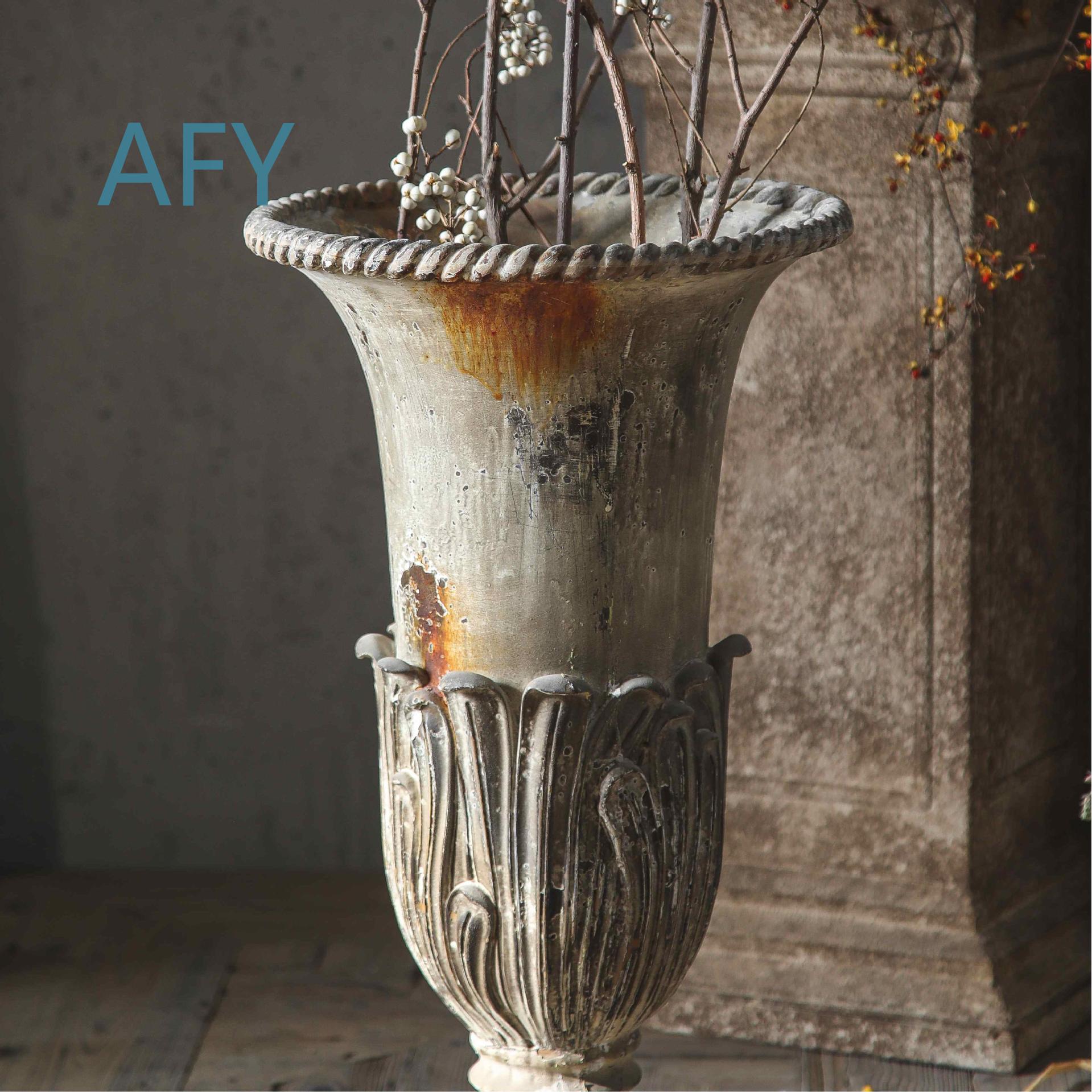 Macetero con Forma de Columna  - Gardening Tools Photo reseña y precio